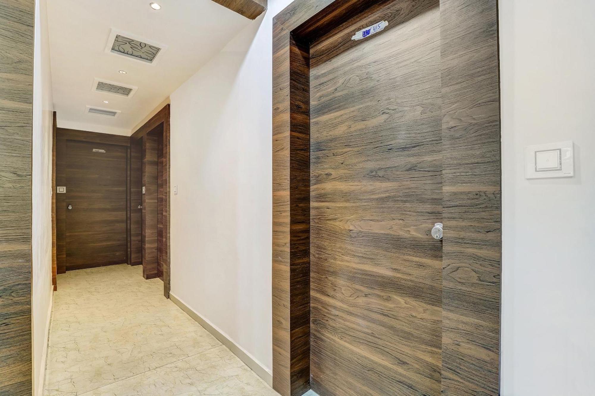 Hotel Capital O Maple View Naroda Zewnętrze zdjęcie