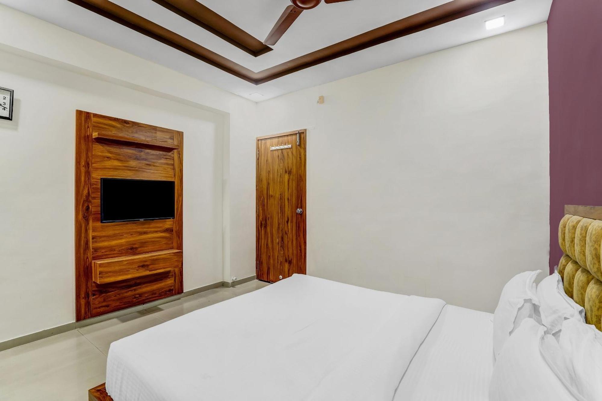 Hotel Capital O Maple View Naroda Zewnętrze zdjęcie